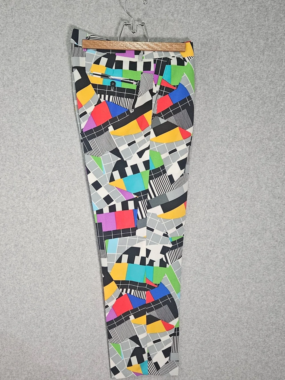 Men's OPPOSUITS 3Pc Suit Set, Blazer Pants And Tie Size 42